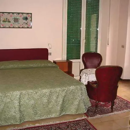 Hotel Porpora 2*