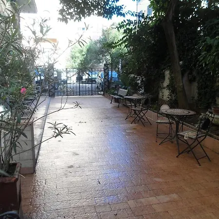 Otel Porpora 2*