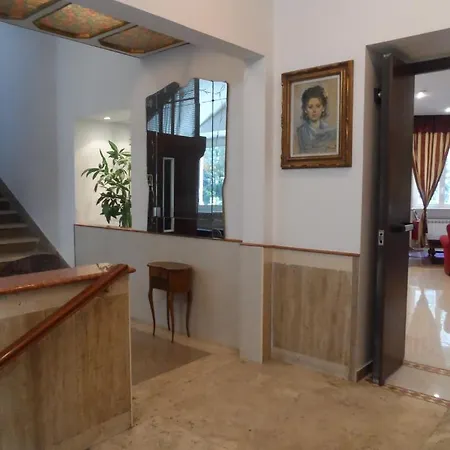 Porpora Otel Roma